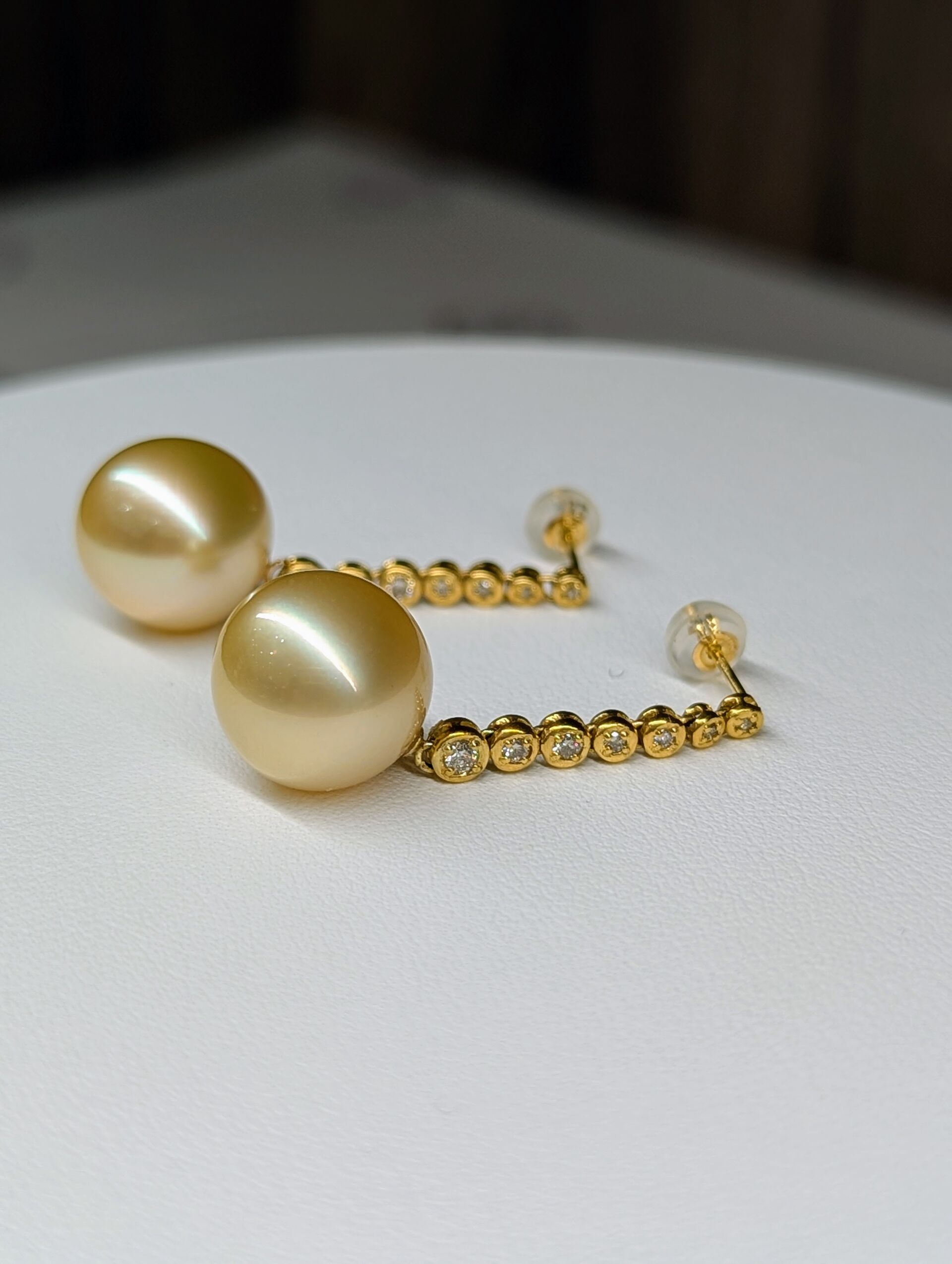 白蝶真珠ゴールド12ミリ18金ピアス | 商品紹介 | 三重県伊勢の真珠なら