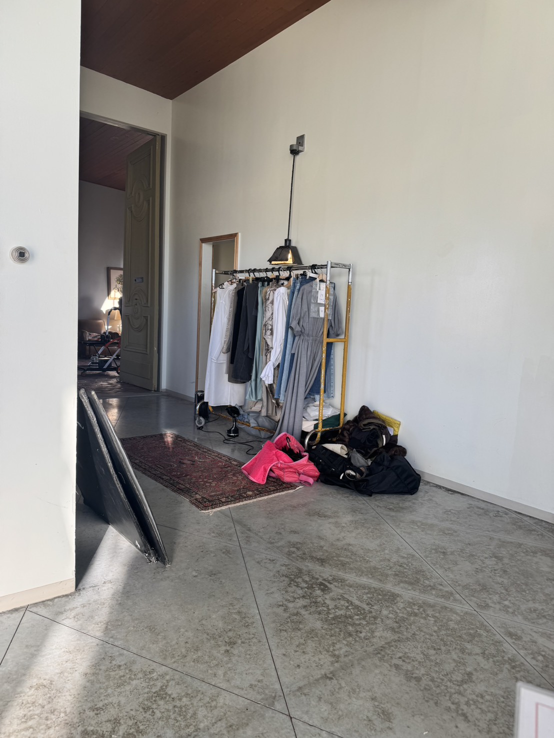 ハンターのレインブーツで、 区長選へ｜大草直子の毎日AMARC｜AMARC