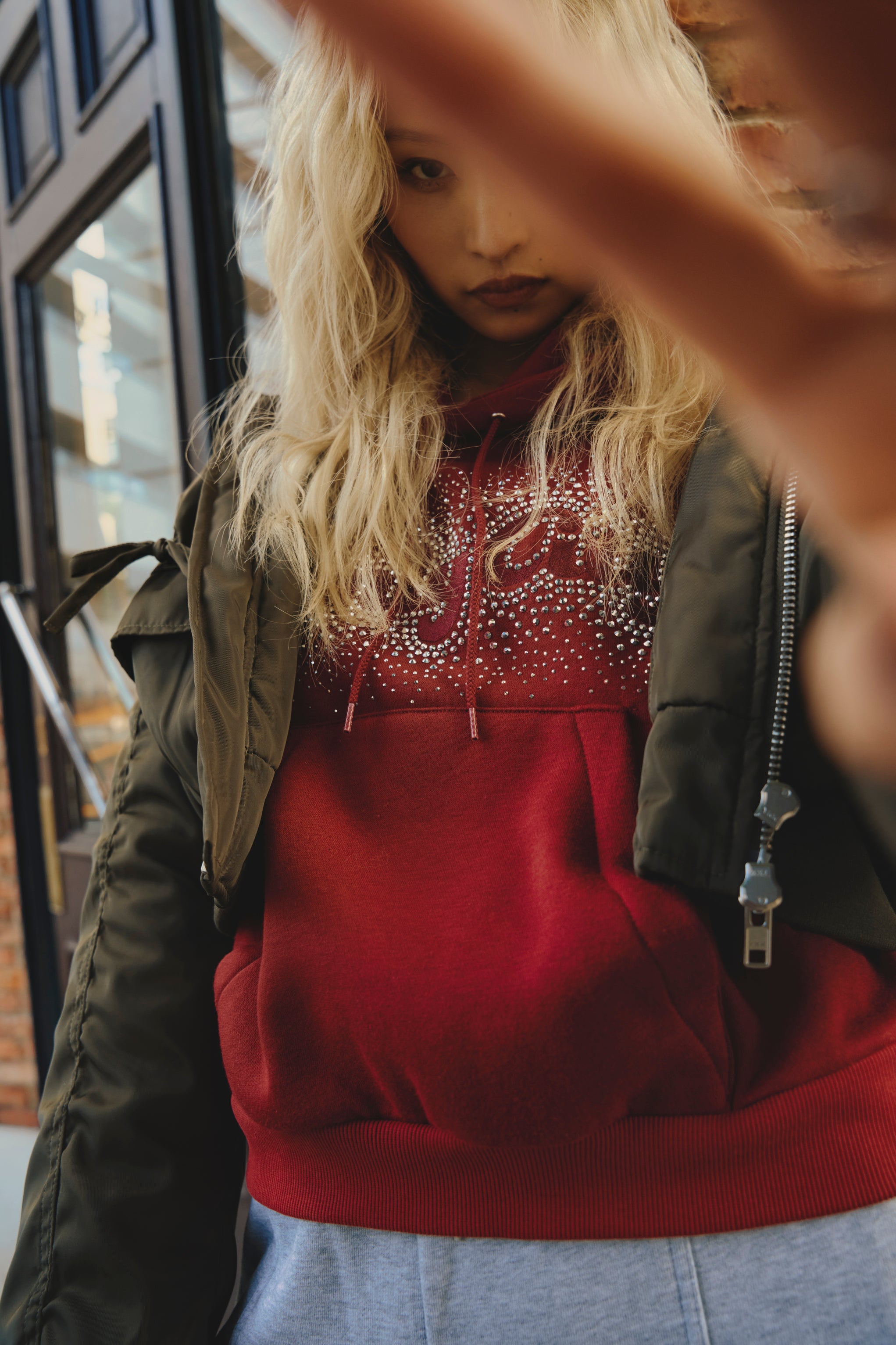 ラインストーンフーディー – AmlyCity