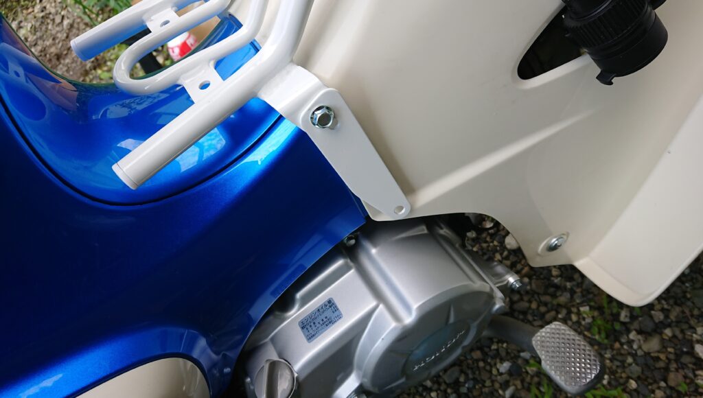 スーパーカブ110(ja44)】- センターキャリア取り付け - amukat.net