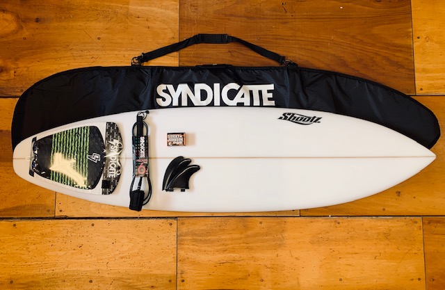 手軽にサーフィンが始められる スクール付きセット | サーフィン