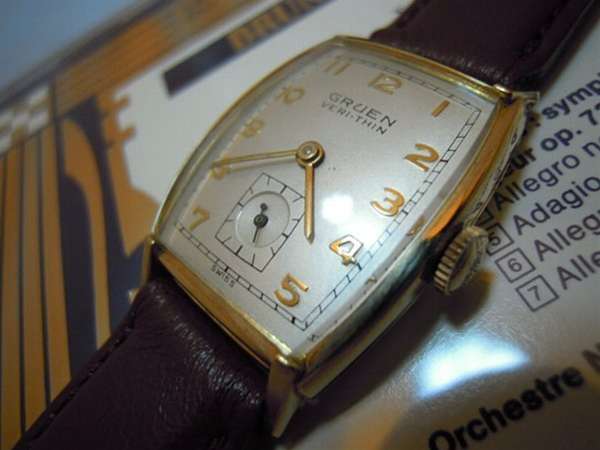 グリュエン 14金 金無垢 VERI-THIN スモールセコンド 高級自社