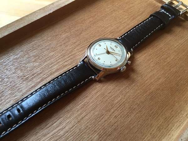 バルカン クリケット 手巻き アラーム腕時計 | アンティーウオッチマン