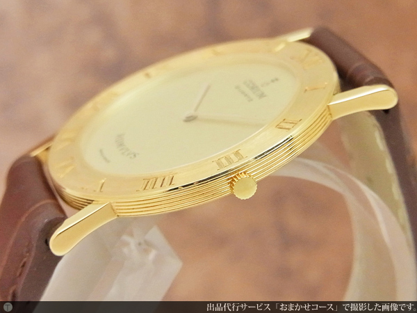 コルム CORUM ロムルス 18KYG 金無垢 ゴールドダイヤル エレガントな