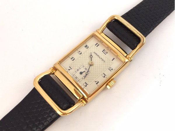 ハミルトン 箱・説明書・ワランティカード付き ドライバーズウォッチ