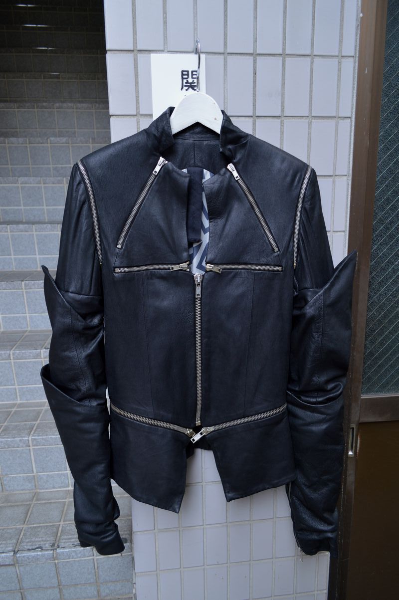USED】GARETH PUGH(ガレスピュー)ジッパーデザインレザージャケット