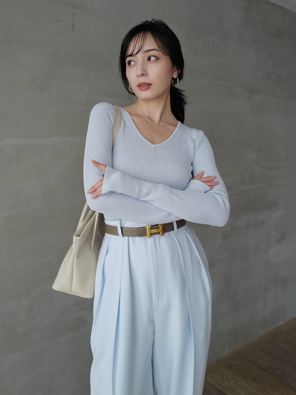 リュクスビスコースリブニットプルオーバー