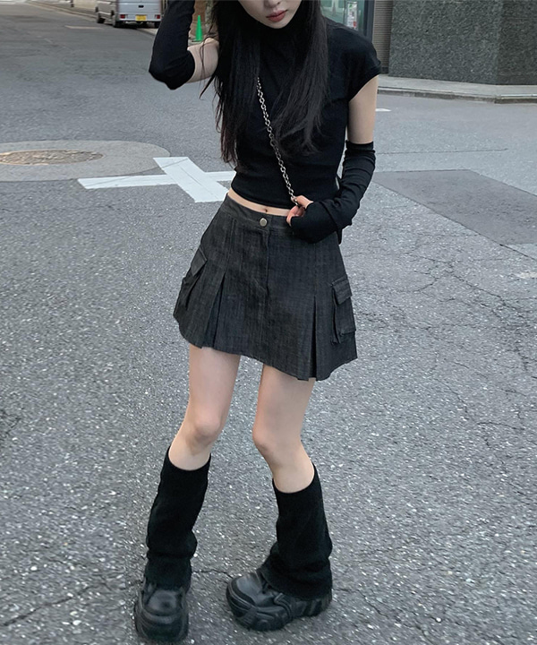 スクエアポケットブラックデニムプリーツミニスカート | ファッション