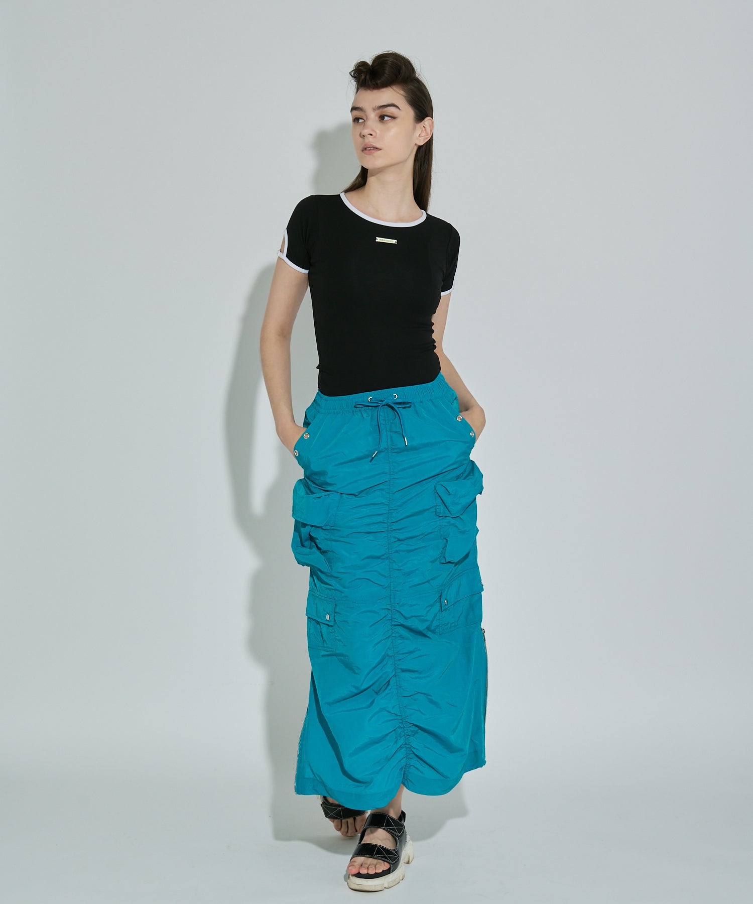 スポーツワッシャー マルチポケットシャーリングスカート – ANNA SUI NYC