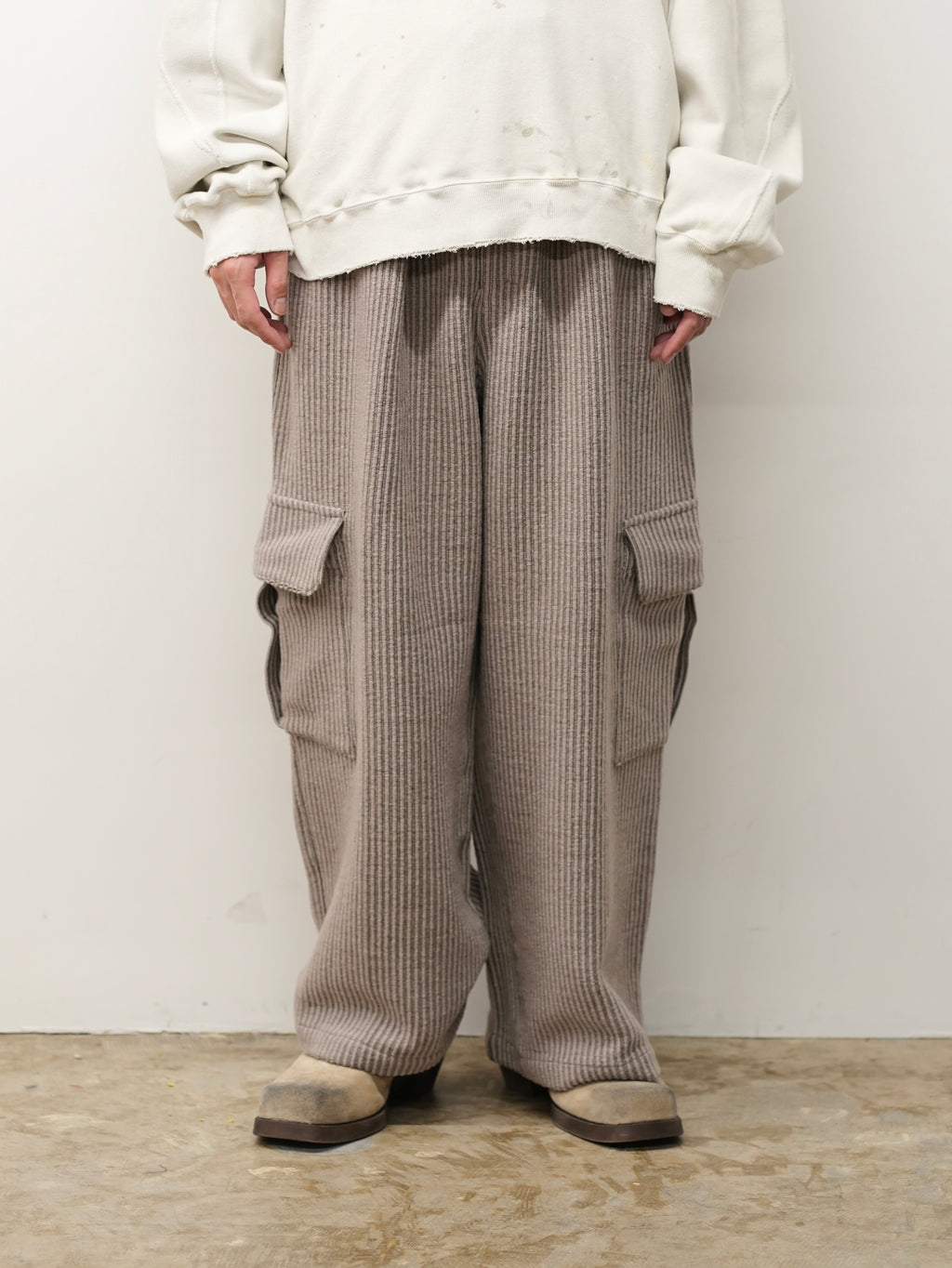 WOOL CORDUROY CARGO SLACKS(SAND) – ANCELLM