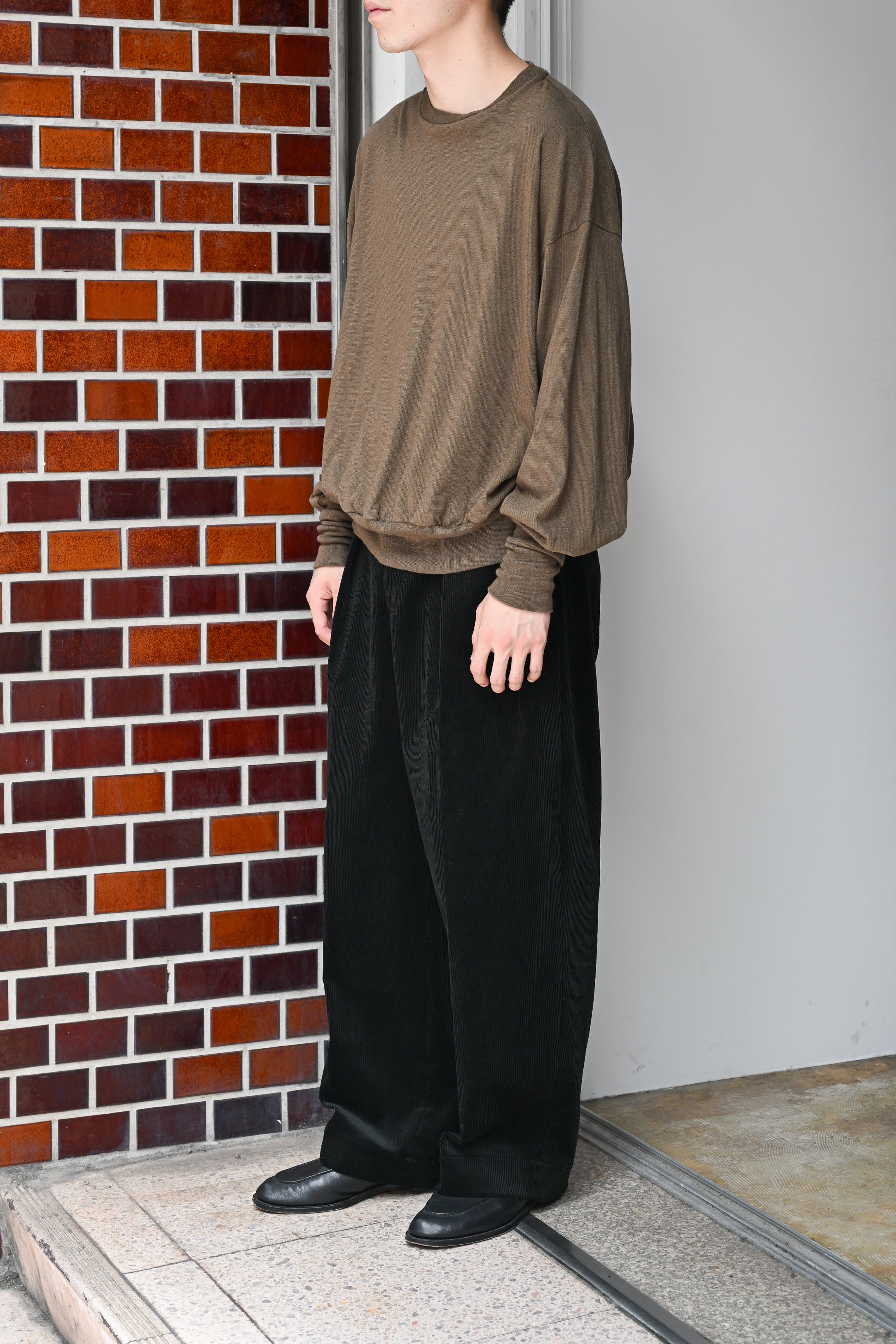 barbell object / bo top (free) -KHAKI – and father