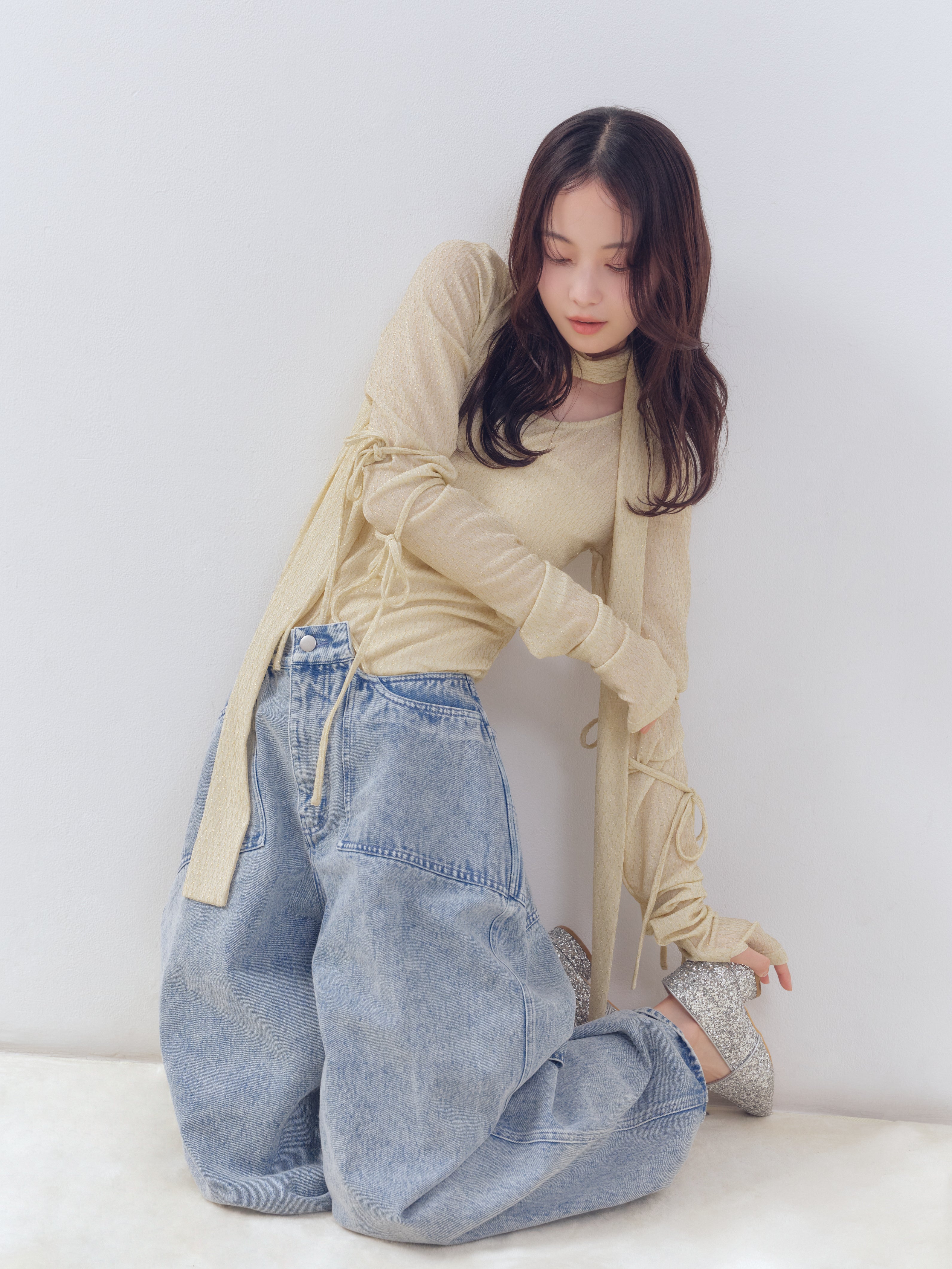 back slitcurve denimpants パンツ andequal back slit curve denim