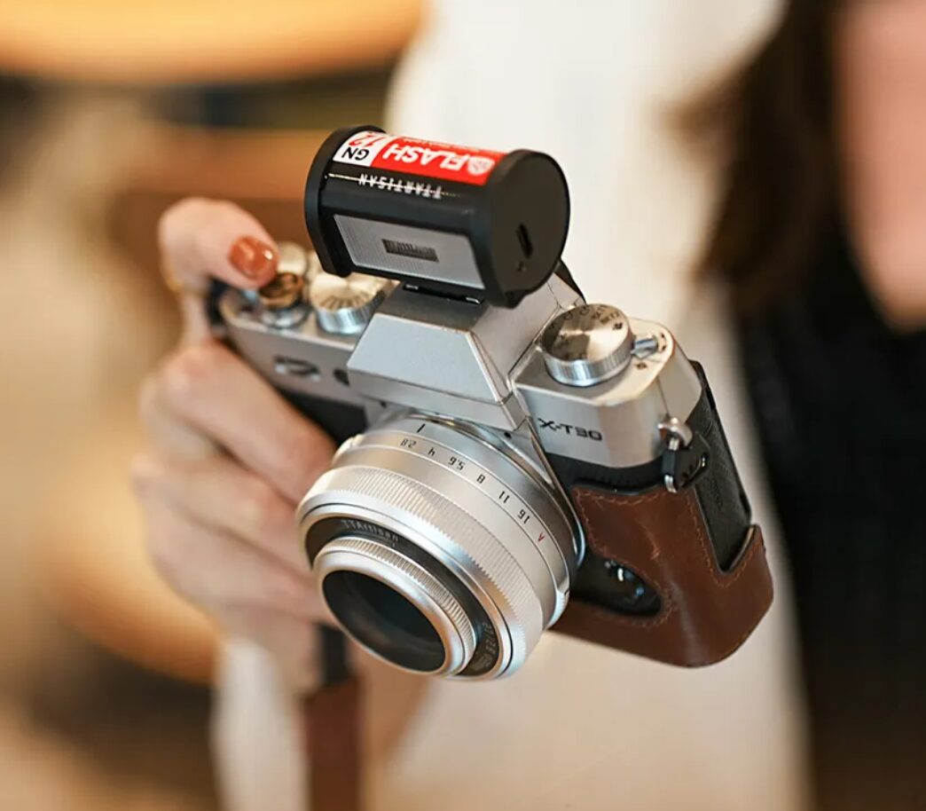 銘匠光学 フィルム型コンパクトフラッシュ「TT-M01」・トリガー「TT