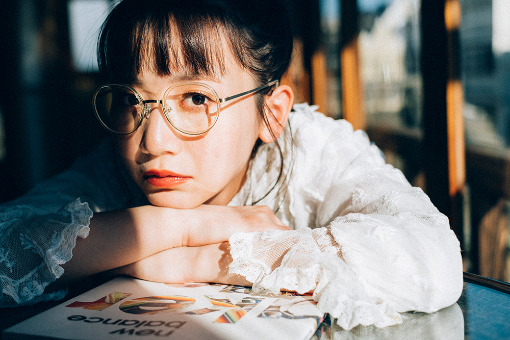 ニューバランス「996」× 三戸なつめスペシャルサイト公開