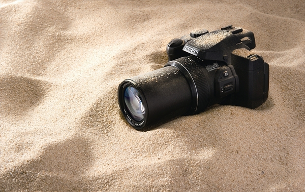 ASCII.jp：富士フイルム、CES2014にて全天候型「FinePix S1」など5製品