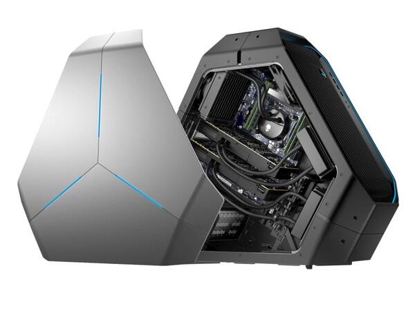 ASCII.jp：デュアルGPUに水冷ファンを搭載「NEW ALIENWARE AREA-51」