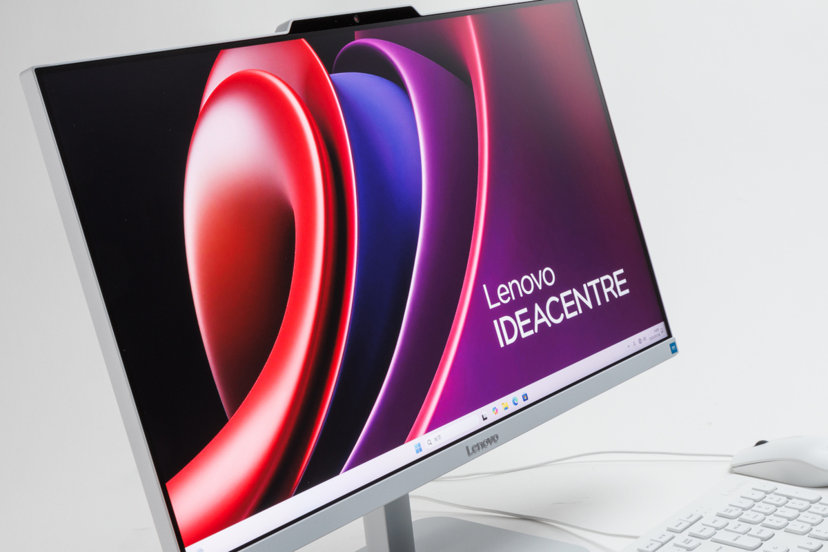 ASCII.jp：たった6万円で不満なし！ ディスプレイとキーボード