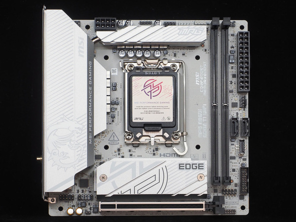 ASCII.jp：知識と経験が問われるMini-ITXでのホワイトミニゲーミングPC