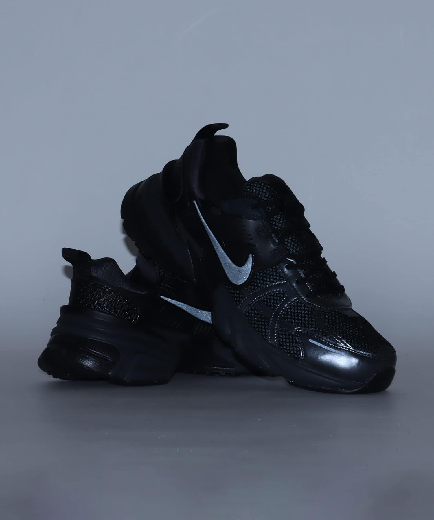 NIKE V2K RUN BLACK/DK SMOKE GREY-ANTHRACITE（ナイキ V2K ラン