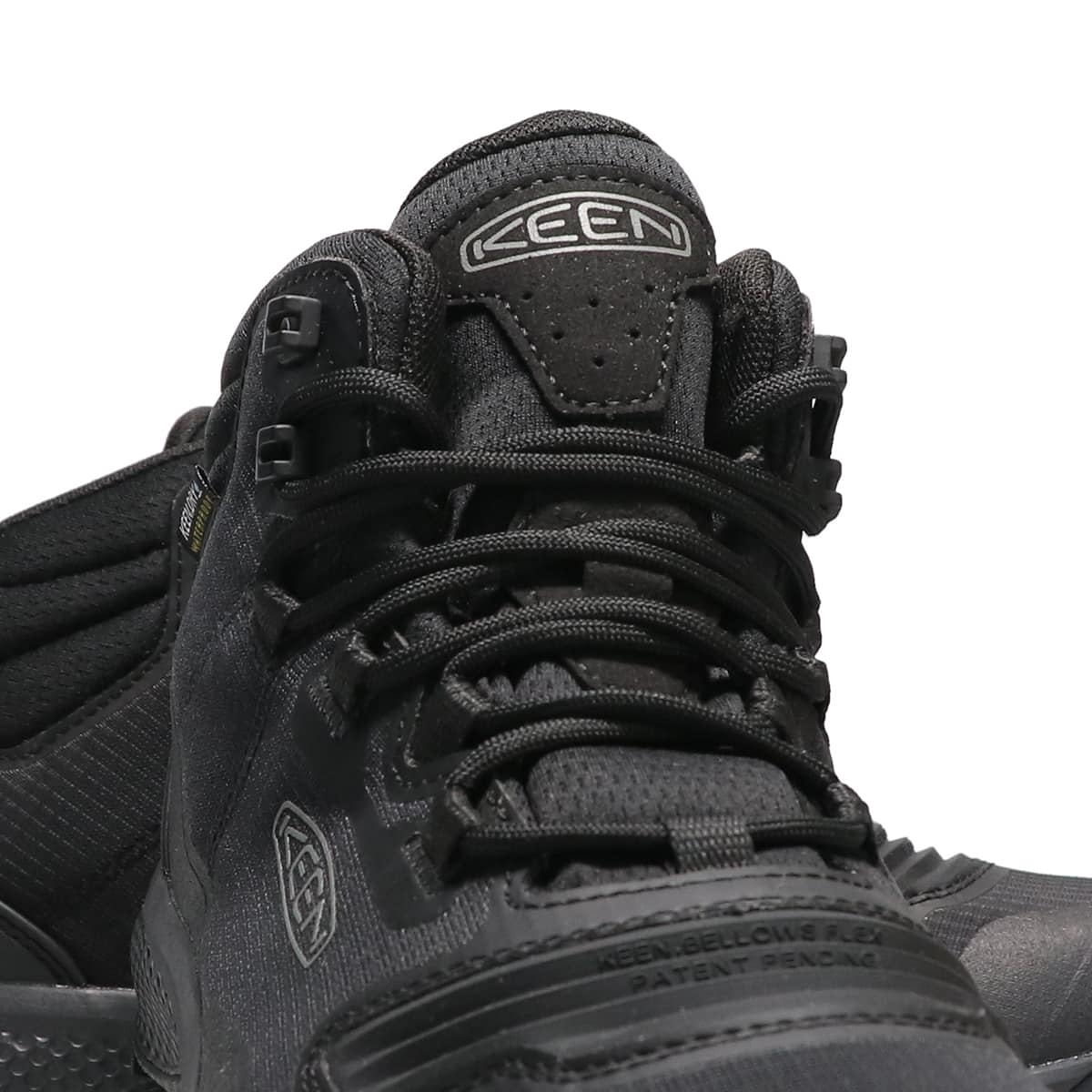 KEEN TEMPO FLEX MID WP TRIPLE BLACK 21FW-I（キーン テンポ