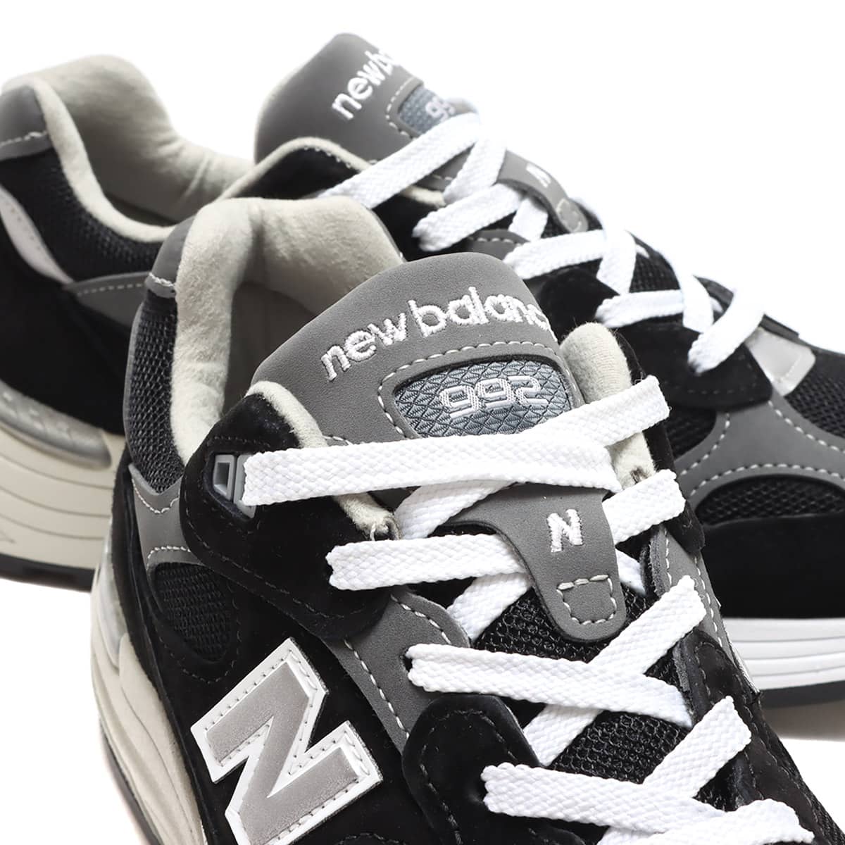 New Balance M992EB BLACK（ニューバランス M992EB-ブラック） | atmos