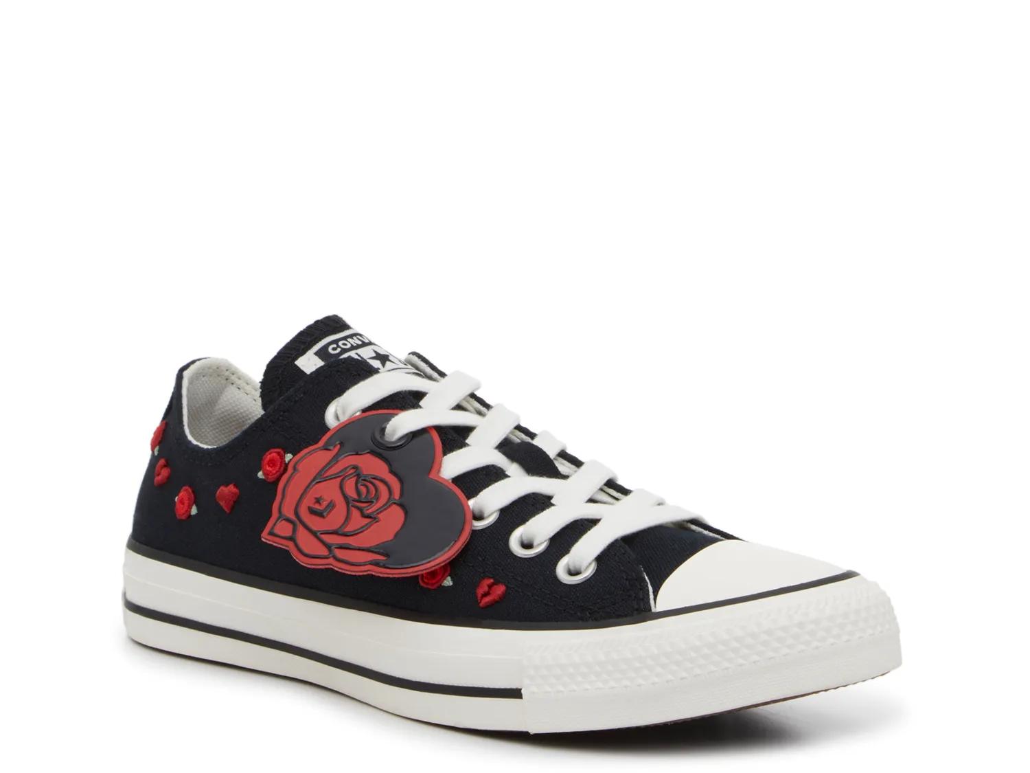 Converse Chuck Taylor All Star Heart & Rose Low-Top Sneaker