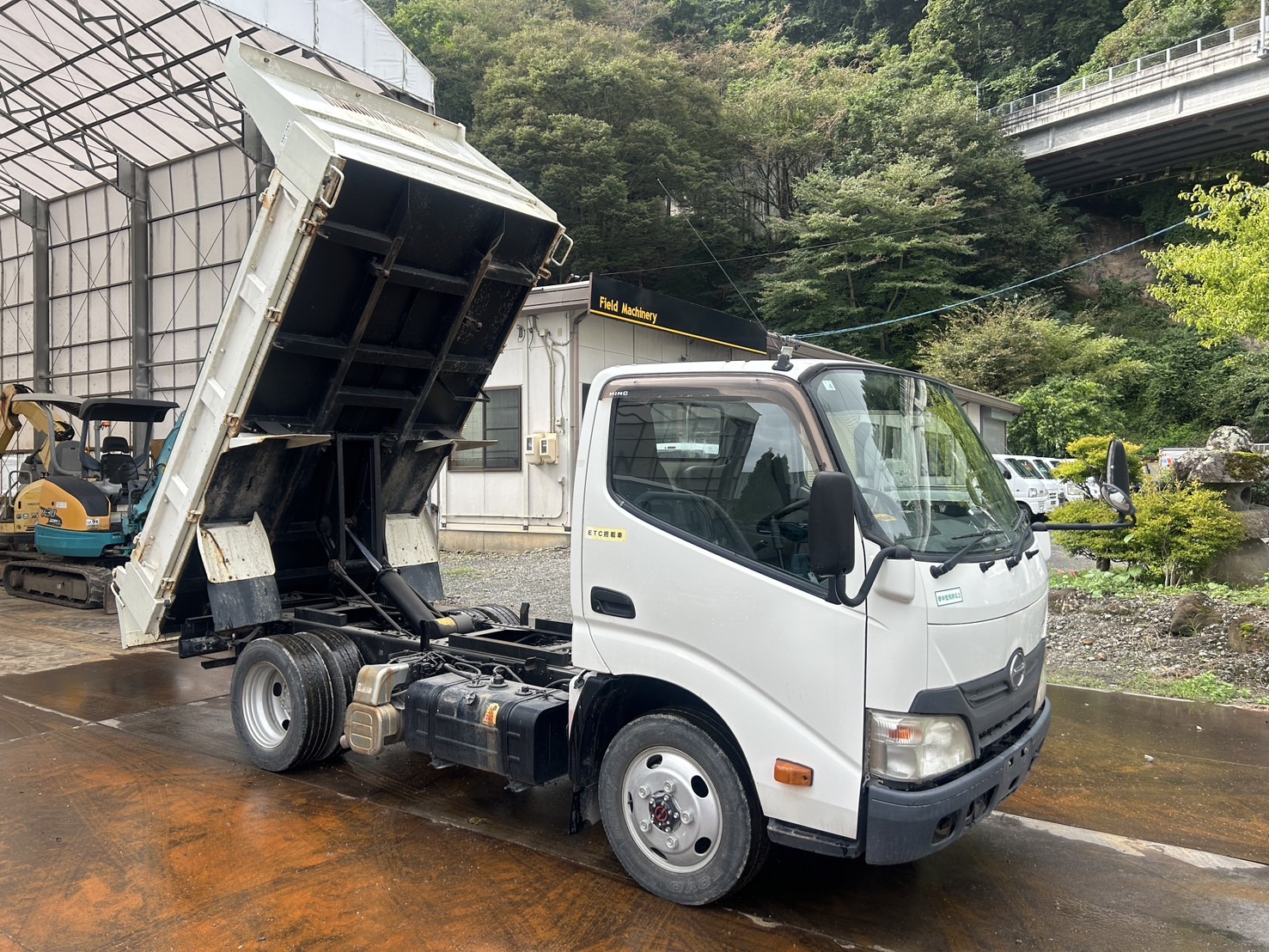 日野 2t四駆ダンプ TKG-XZU675T 2013 H25年式 52657km