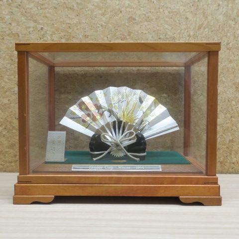 秀雄作 剣山 扇子 純銀仕上 ガラスケース入り - メルカリ