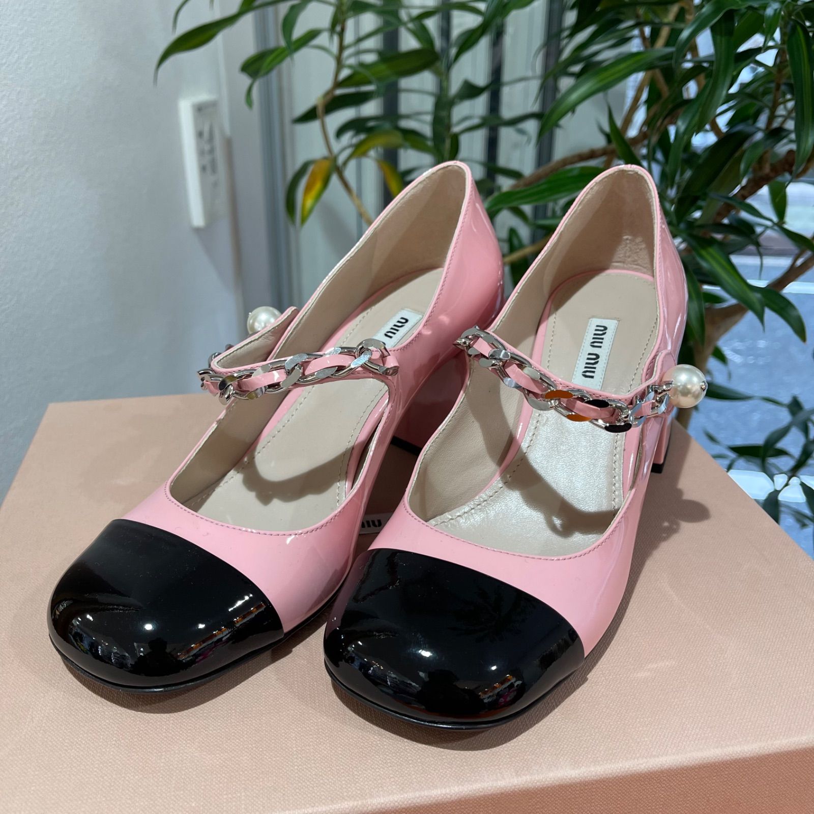 miumiu キラキラ メリージェーン パンプス キラキラ！ ミュウミュウの