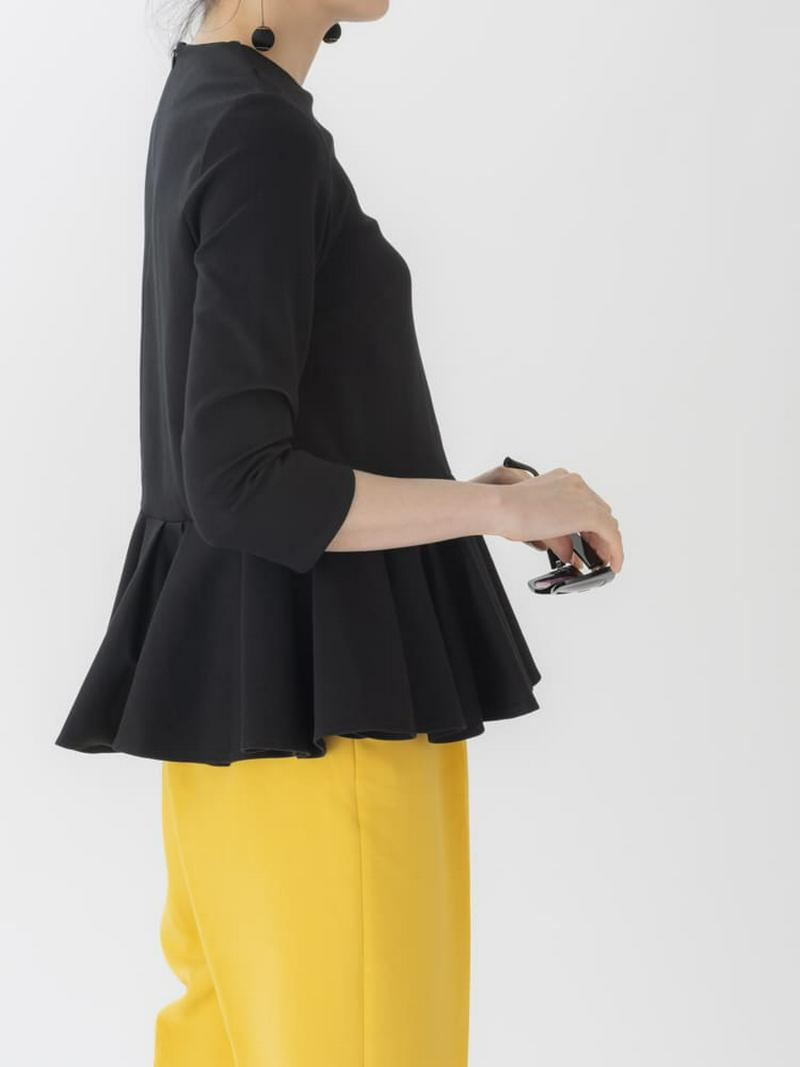 TSURU by Mariko Oikawa(ツルバイマリコオイカワ)の「Epaulement」 - PARTE