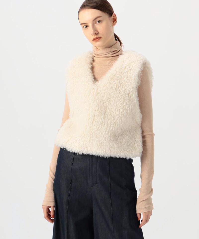 Ballsey(ボールジィ)の「プードルファー Vネックベスト」 - PARTE