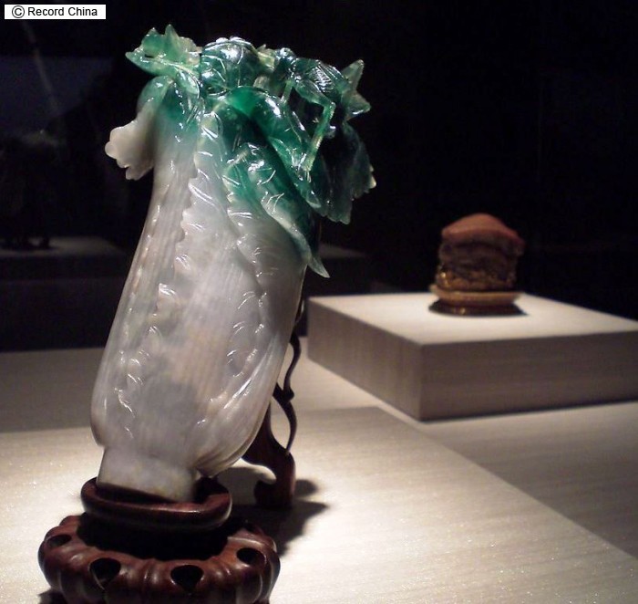 台北故宮博物院の名品「翠玉白菜」「肉形石」、東京での海外初公開へ