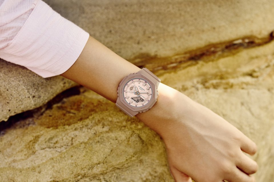 G-SHOCK” 「NATURE'S COLOR」～ストレスフリーなライフスタイルと調和