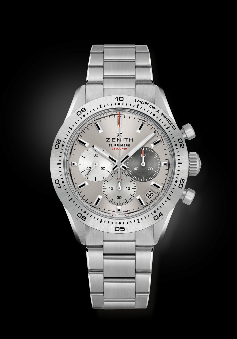 ゼニスが「クロノマスター スポーツ チタン」を一体型ラバーストラップ