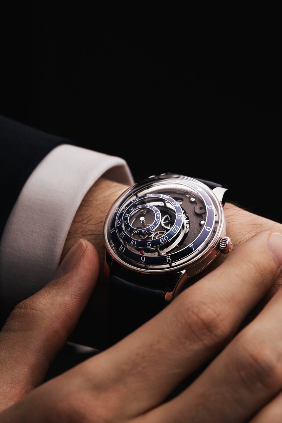 トリローブ 「クレイジーデイ」～ 高さへのご提案 | NEWS