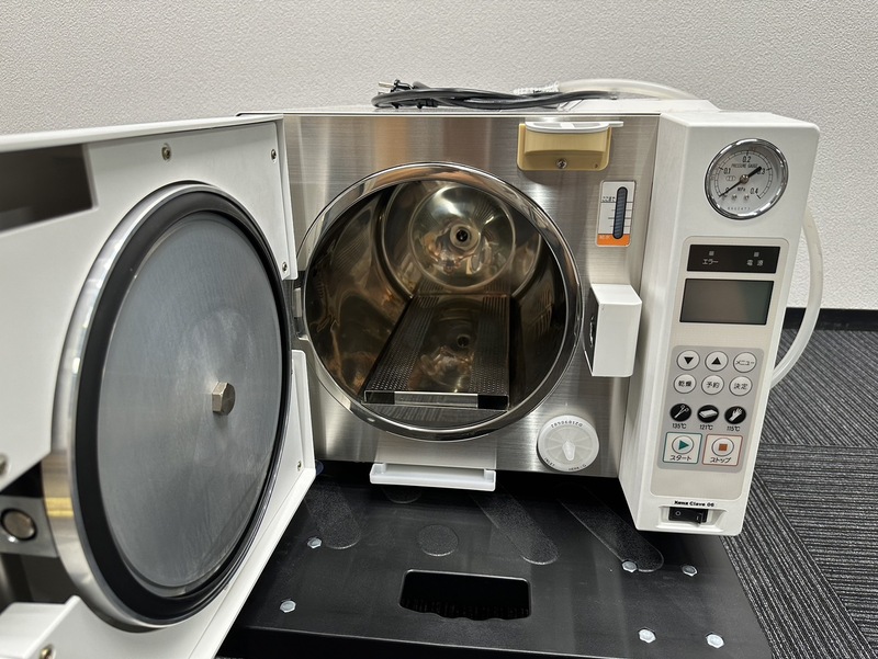 高圧蒸気滅菌装置｜タカゾノ｜Kenzクレーブ06｜中古医療機器の販売