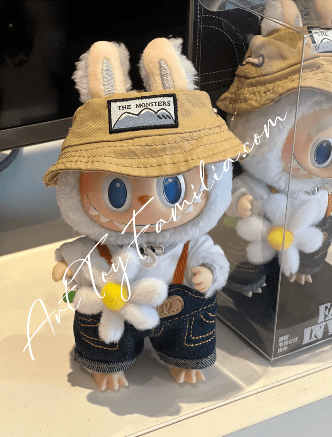 The Monsters LABUBU Fall in Wild Vinyl Plush Pendant | POP MART