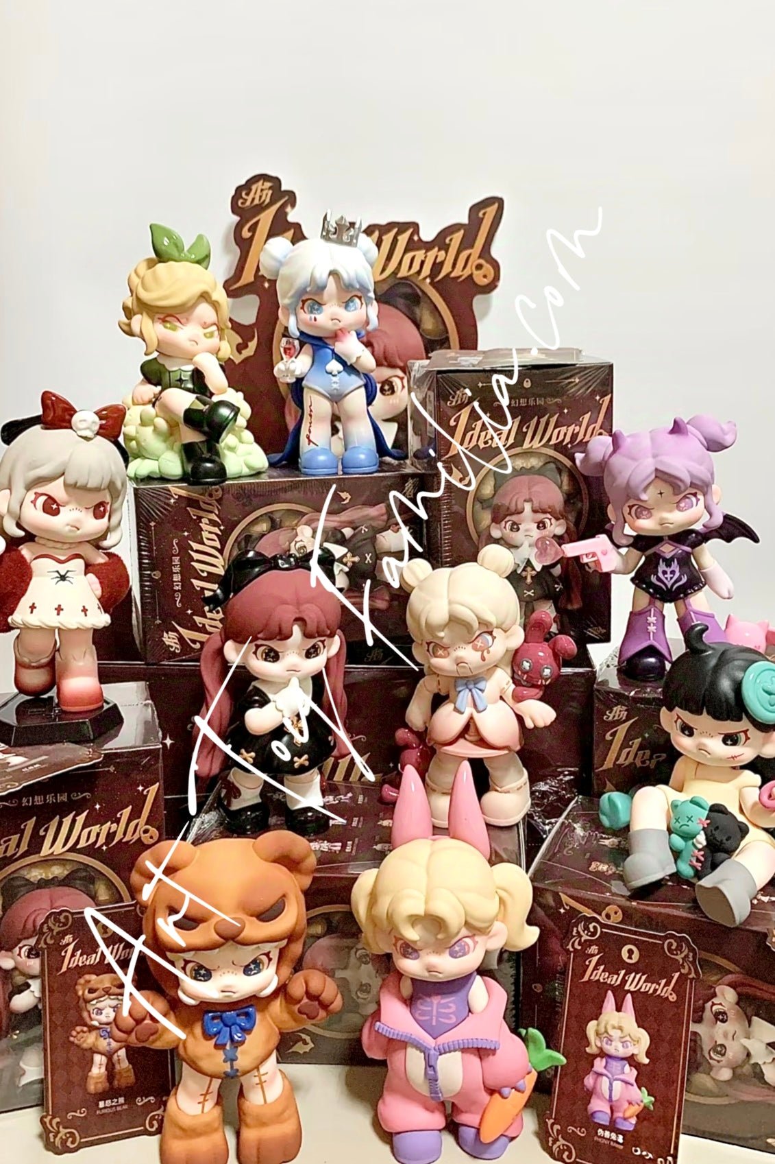 Dora An Ideal World Series | TNTSPACE – Art Toy Familia