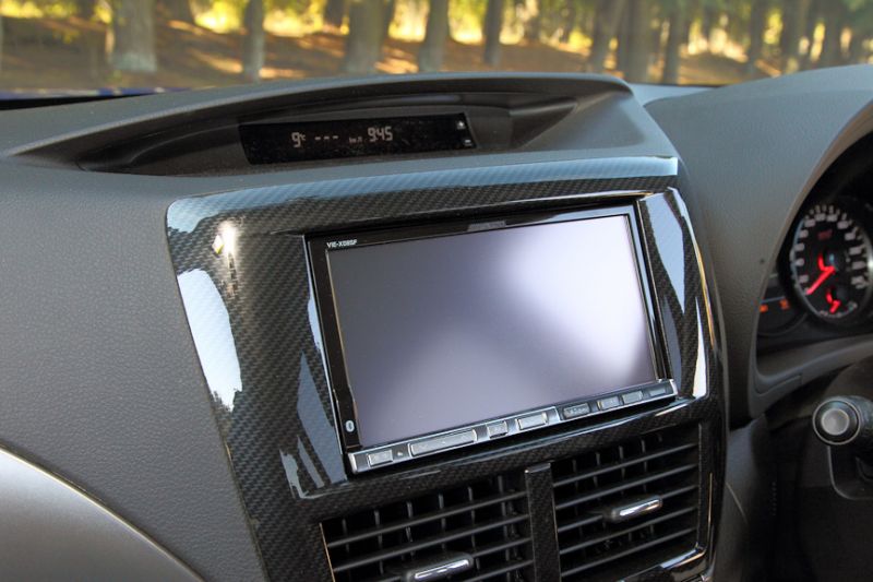 フォレスター SH TS用 カーボン調オーディオパネルが安い【スバル