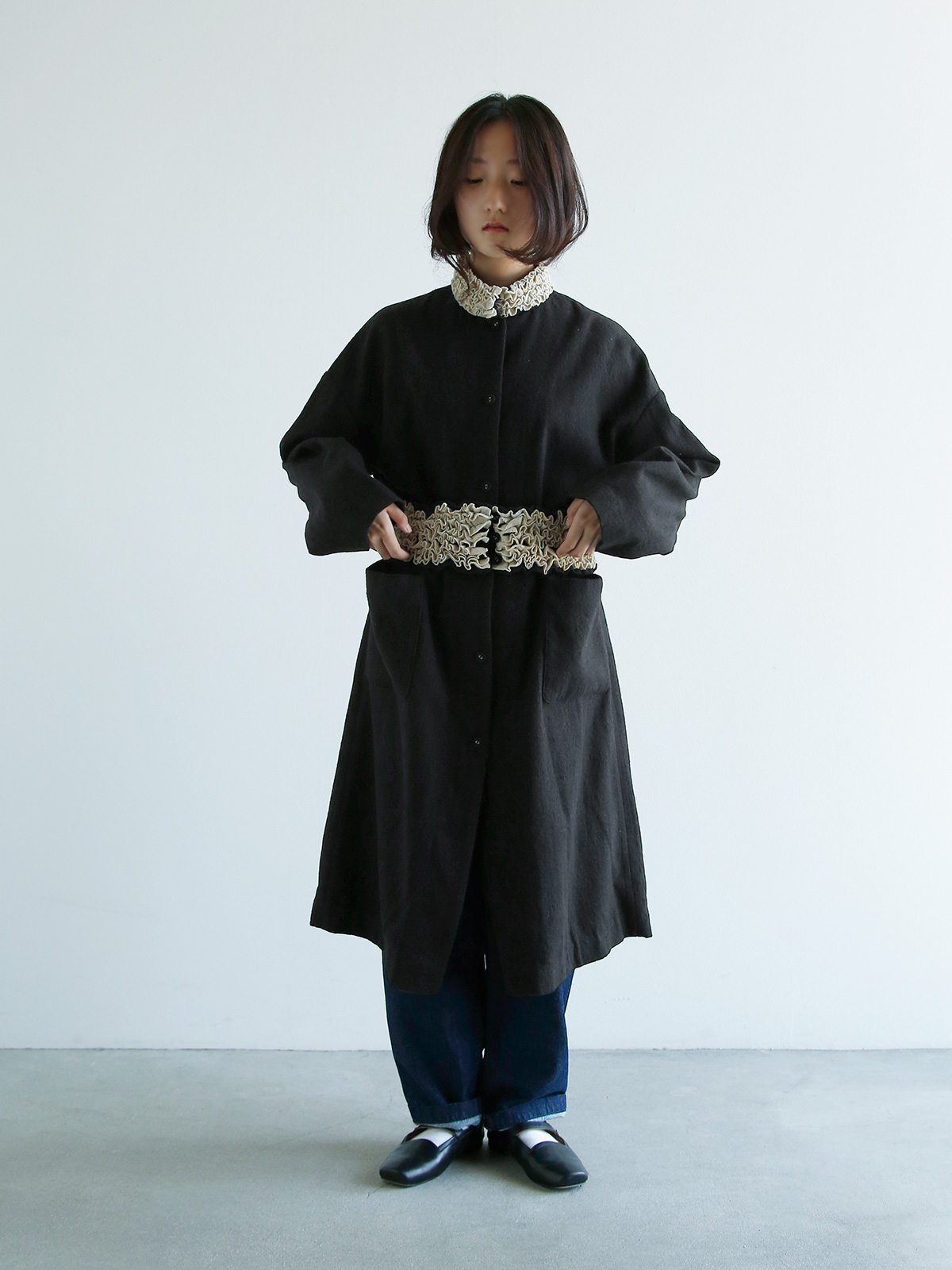 R & D.M.Co- オールドマンズテーラー フリル デコレーション コート