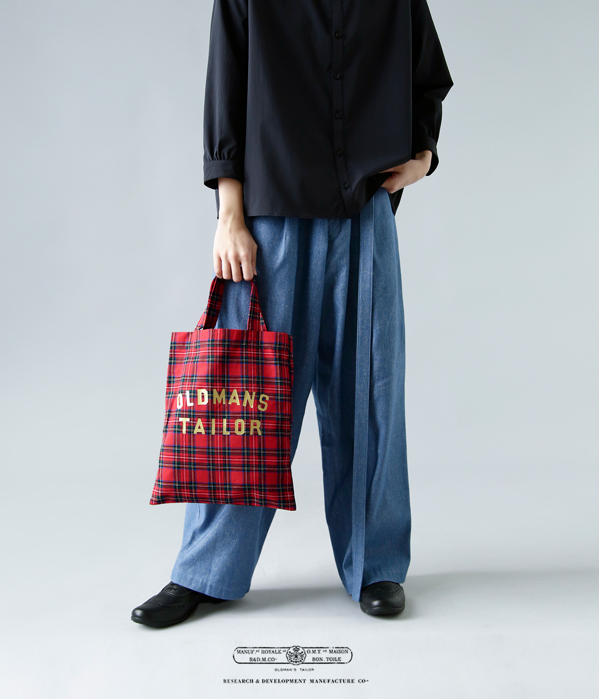 R & D.M.Co- オールドマンズテーラー コットン ロゴプリント タータン