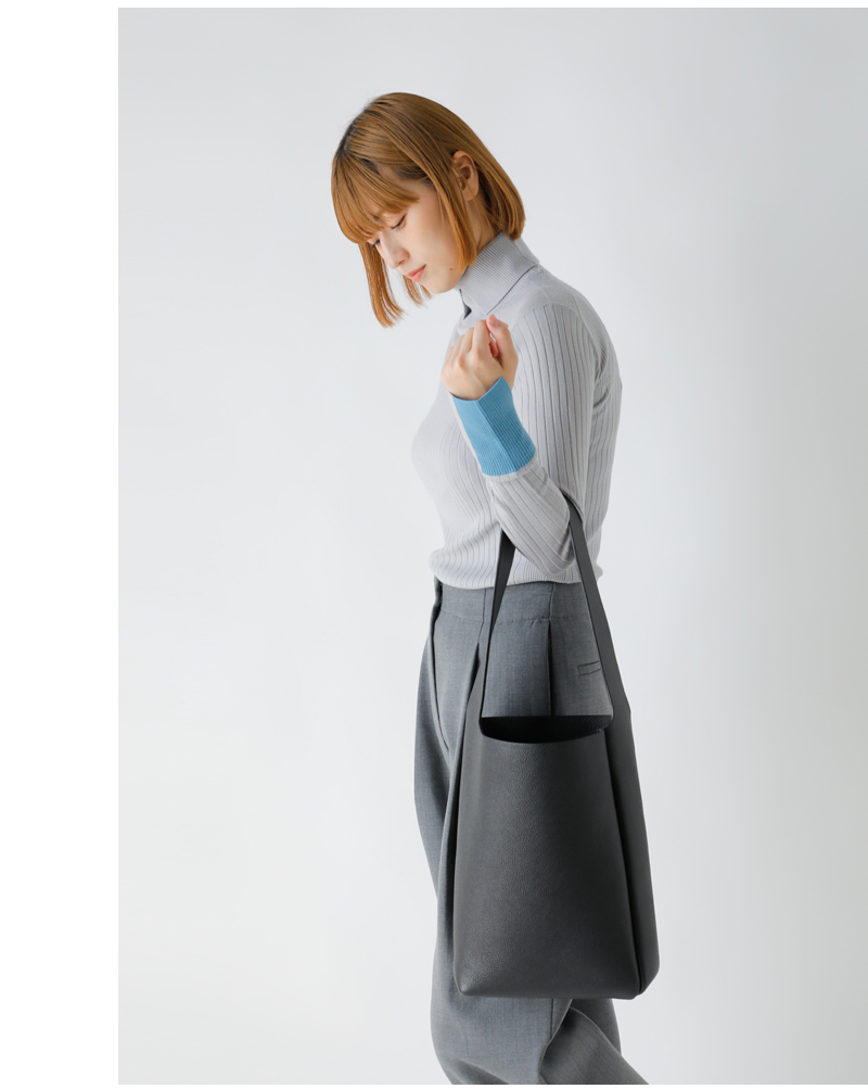 Aeta アエタ ペブルグレイン レザー ショルダー バッグ Sサイズ