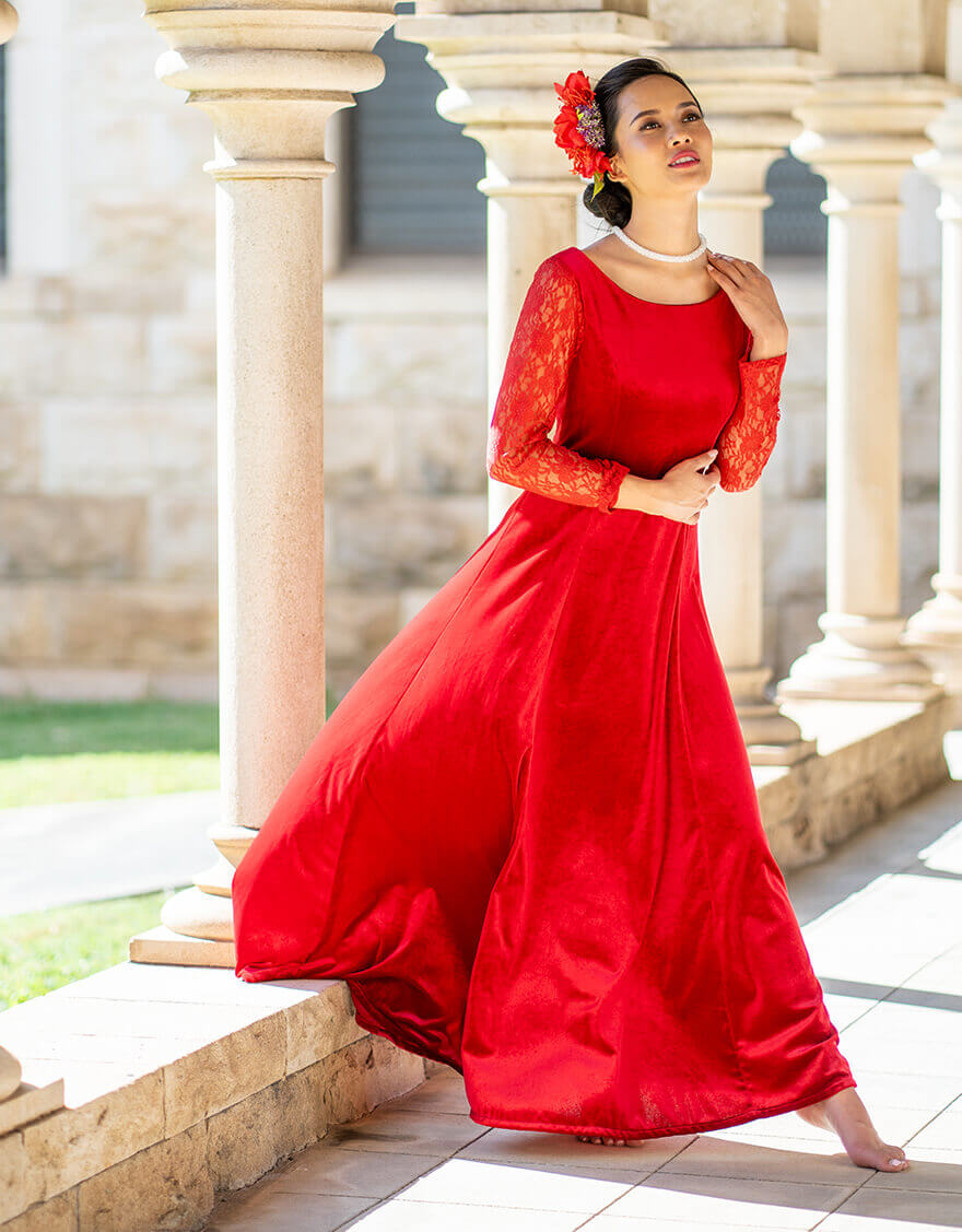 レースロングスリーブベロアドレス（レッド） – 【公式】フラダンス
