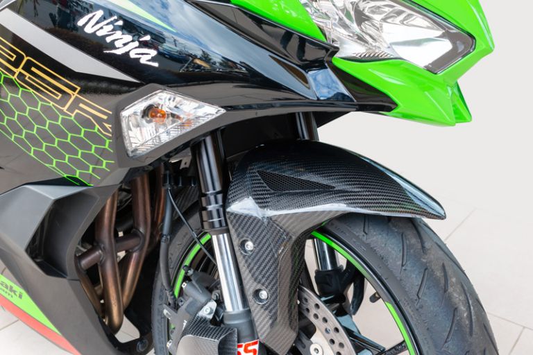 Kawasaki ZX-25R フロントフェンダー ARCHI(アーキ) カーボンシリーズ