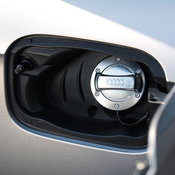 公式 | Audi Online Shop | アルミルック フェーエルキャップ