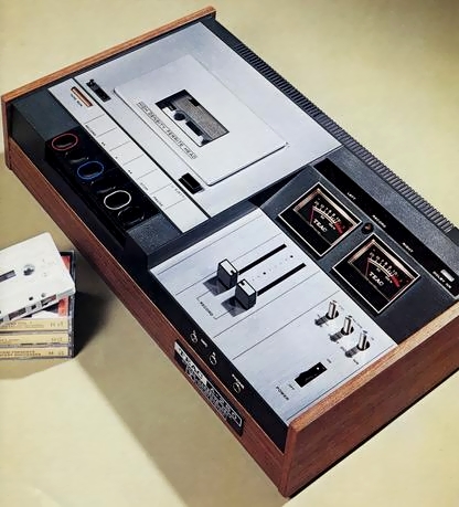 TEAC A-250の仕様 ティアック