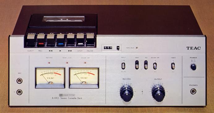 TEAC A-440の仕様 ティアック