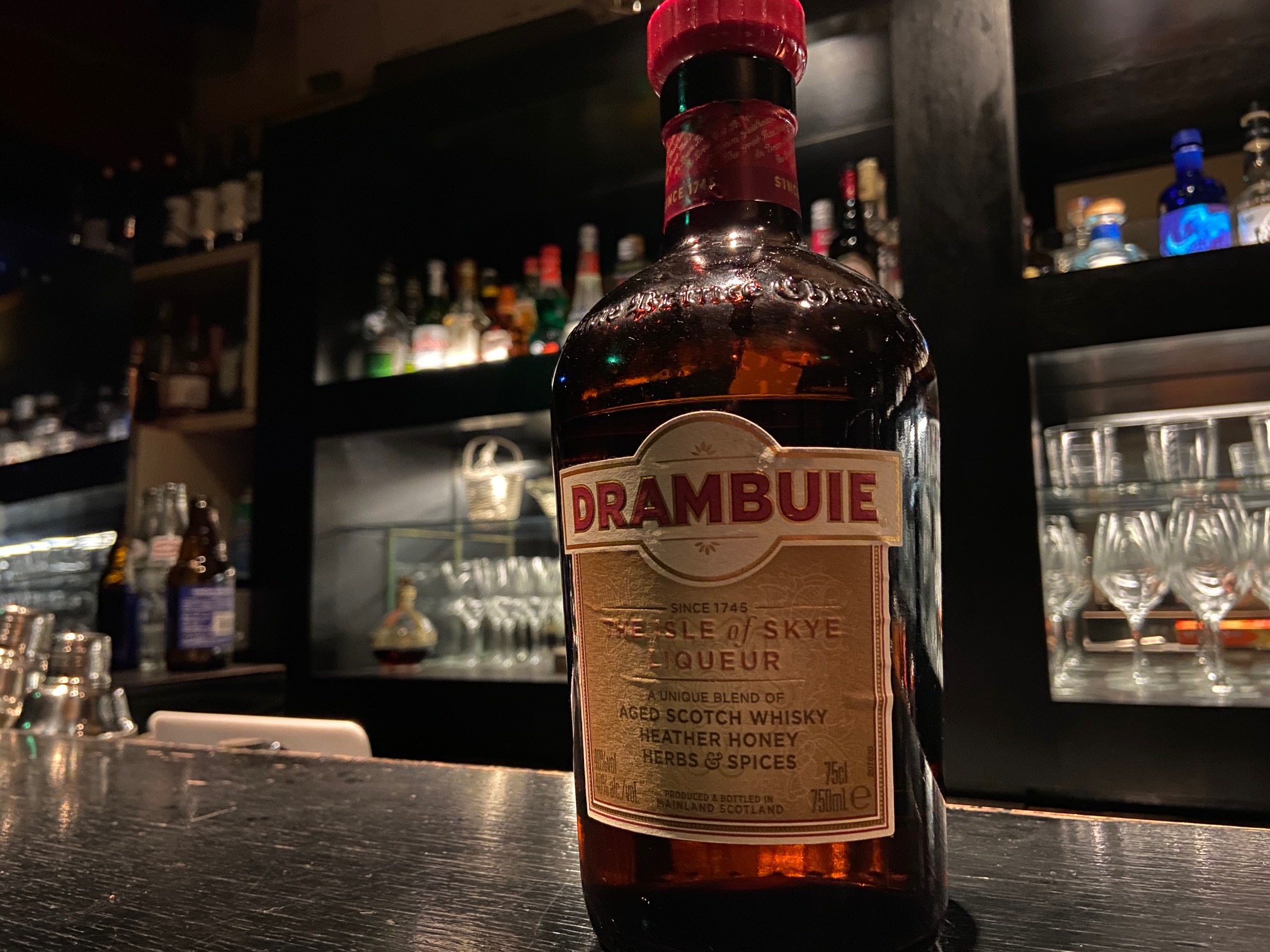 ドランブイ リキュール でおすすめのラスティネイルを / 下北沢