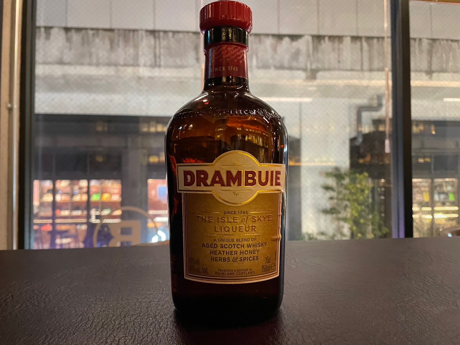 ドランブイ ウイスキーベースリキュール 歴史とオススメの飲み方