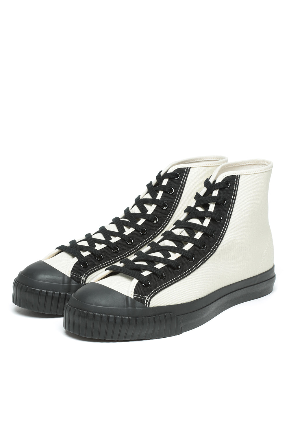 JUMPIN' HIGH SHOES – ATTRACTIONS